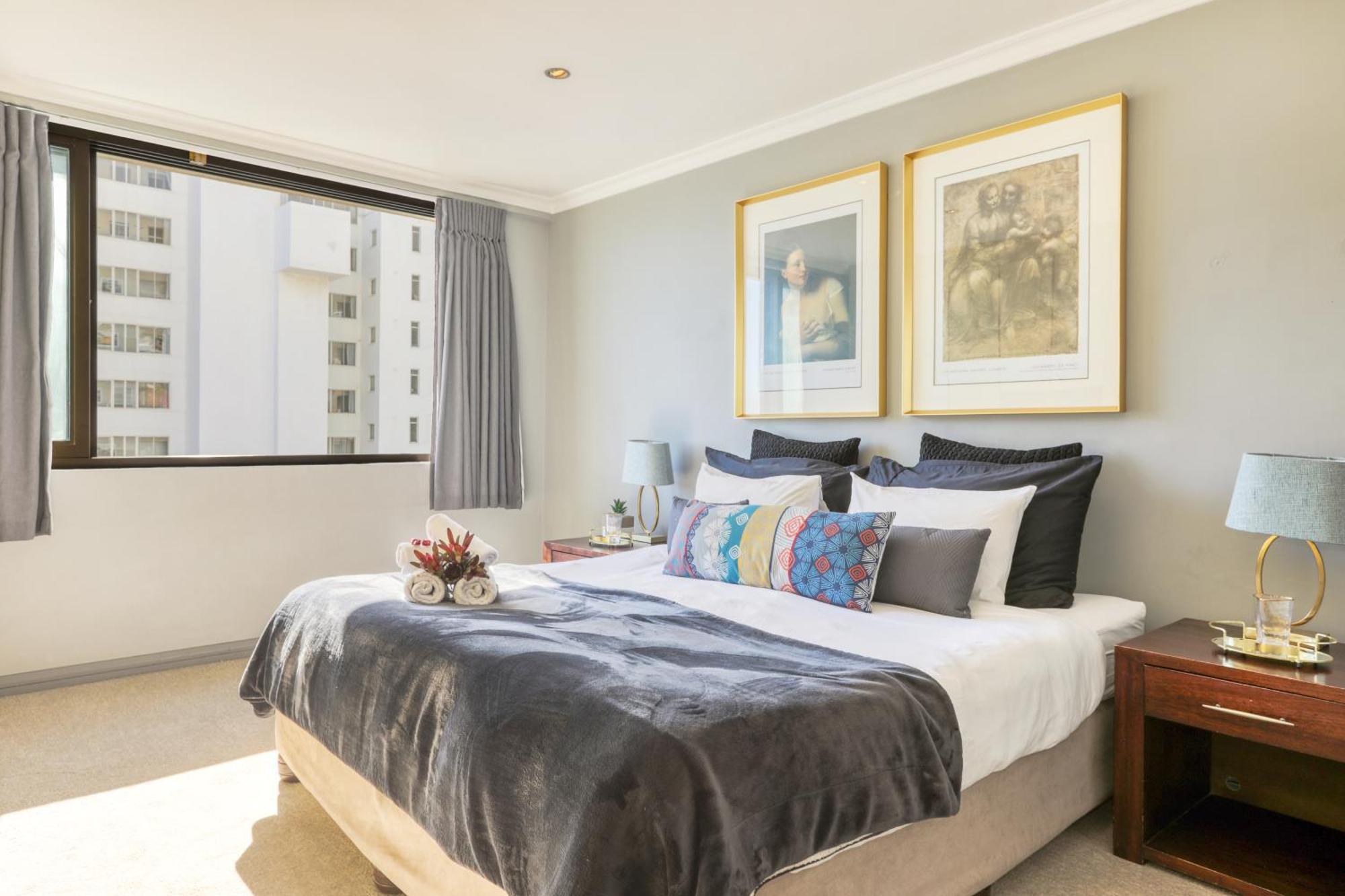 Backup-Powered Bantry Bay View 2 Bed Apartment Κέιπ Τάουν Εξωτερικό φωτογραφία
