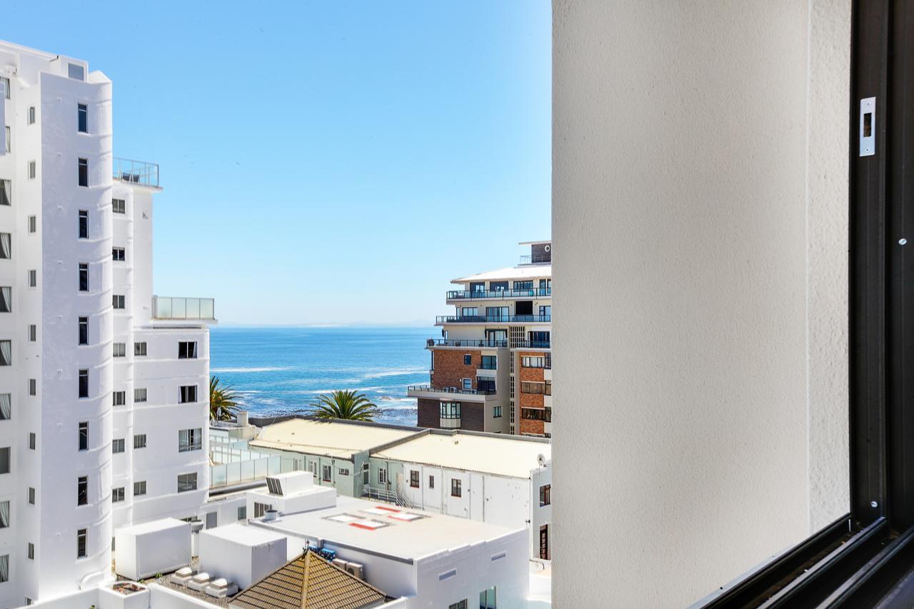 Backup-Powered Bantry Bay View 2 Bed Apartment Κέιπ Τάουν Εξωτερικό φωτογραφία