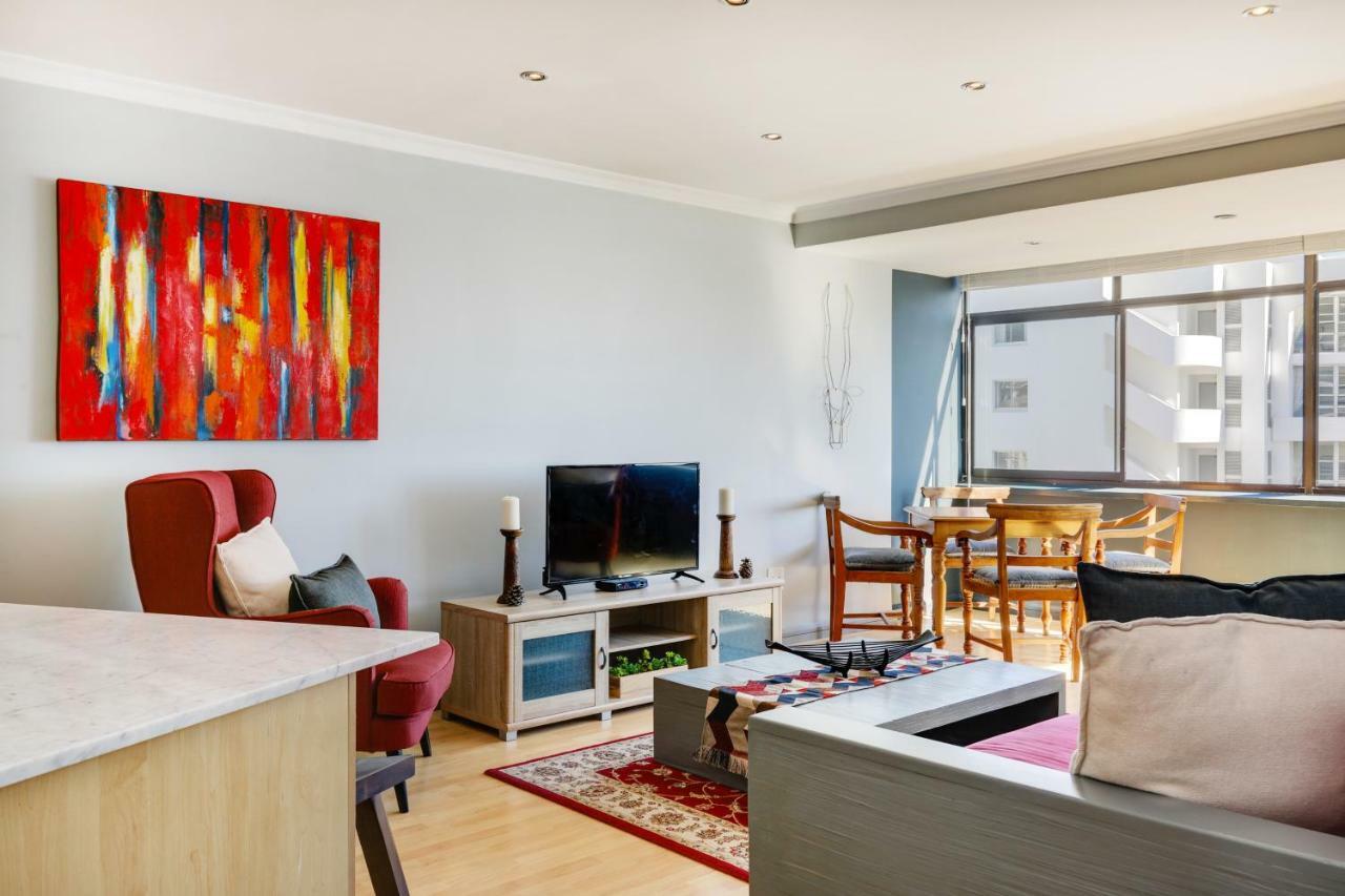Backup-Powered Bantry Bay View 2 Bed Apartment Κέιπ Τάουν Εξωτερικό φωτογραφία