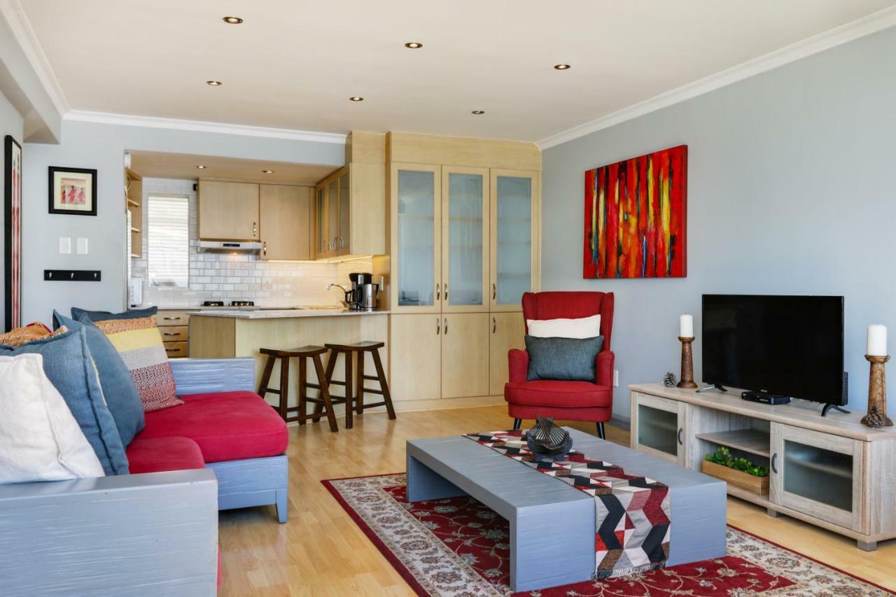 Backup-Powered Bantry Bay View 2 Bed Apartment Κέιπ Τάουν Εξωτερικό φωτογραφία